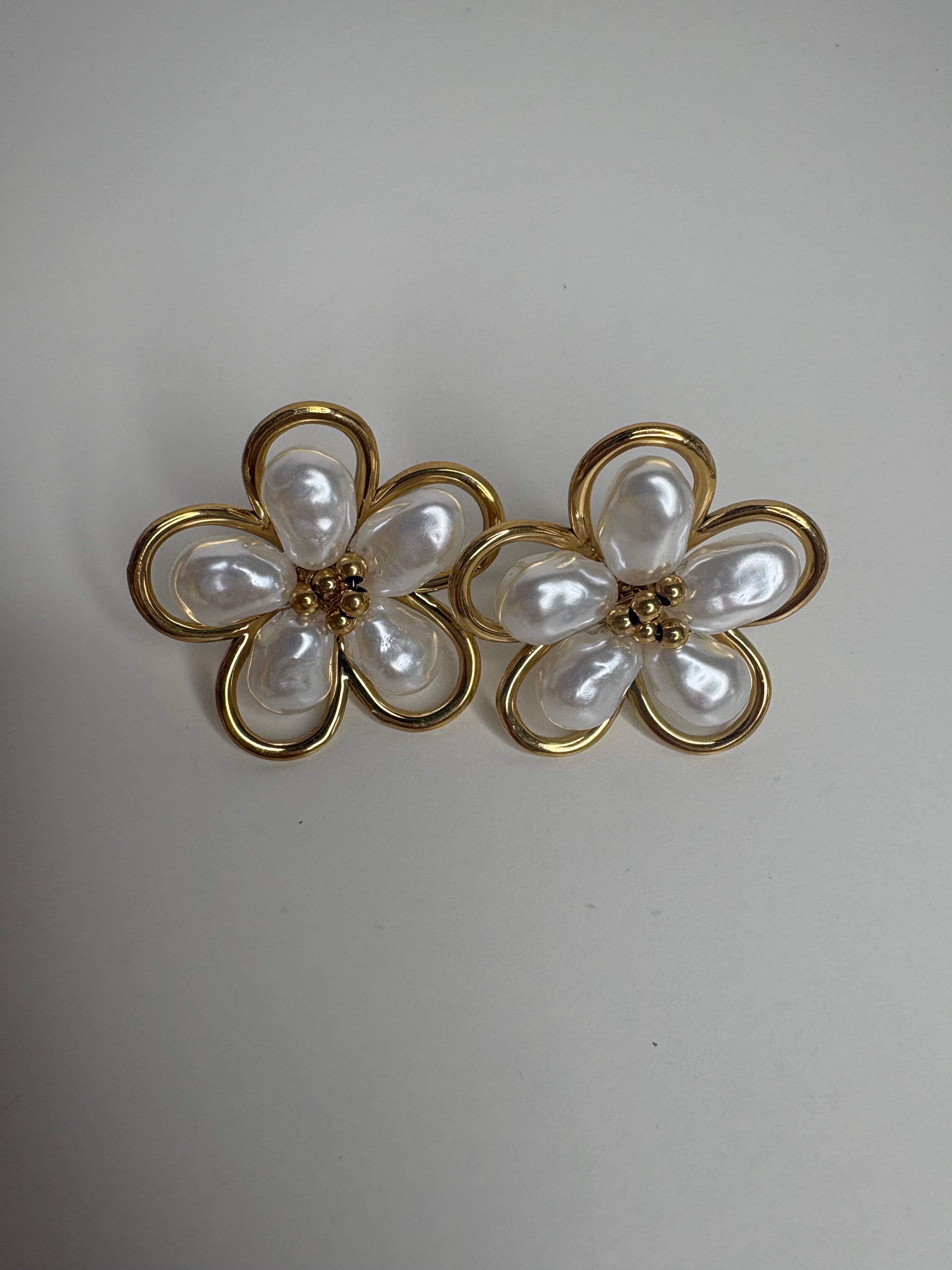 Boucle Pearl Bloom